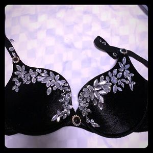 Marciano diamond bra 34B